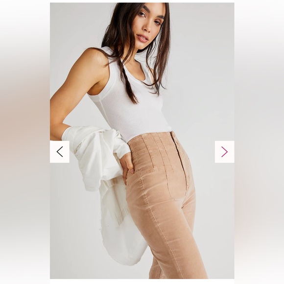 🪩We The Free Jayde Flare Jeans🪩 - Picture 2 of 10